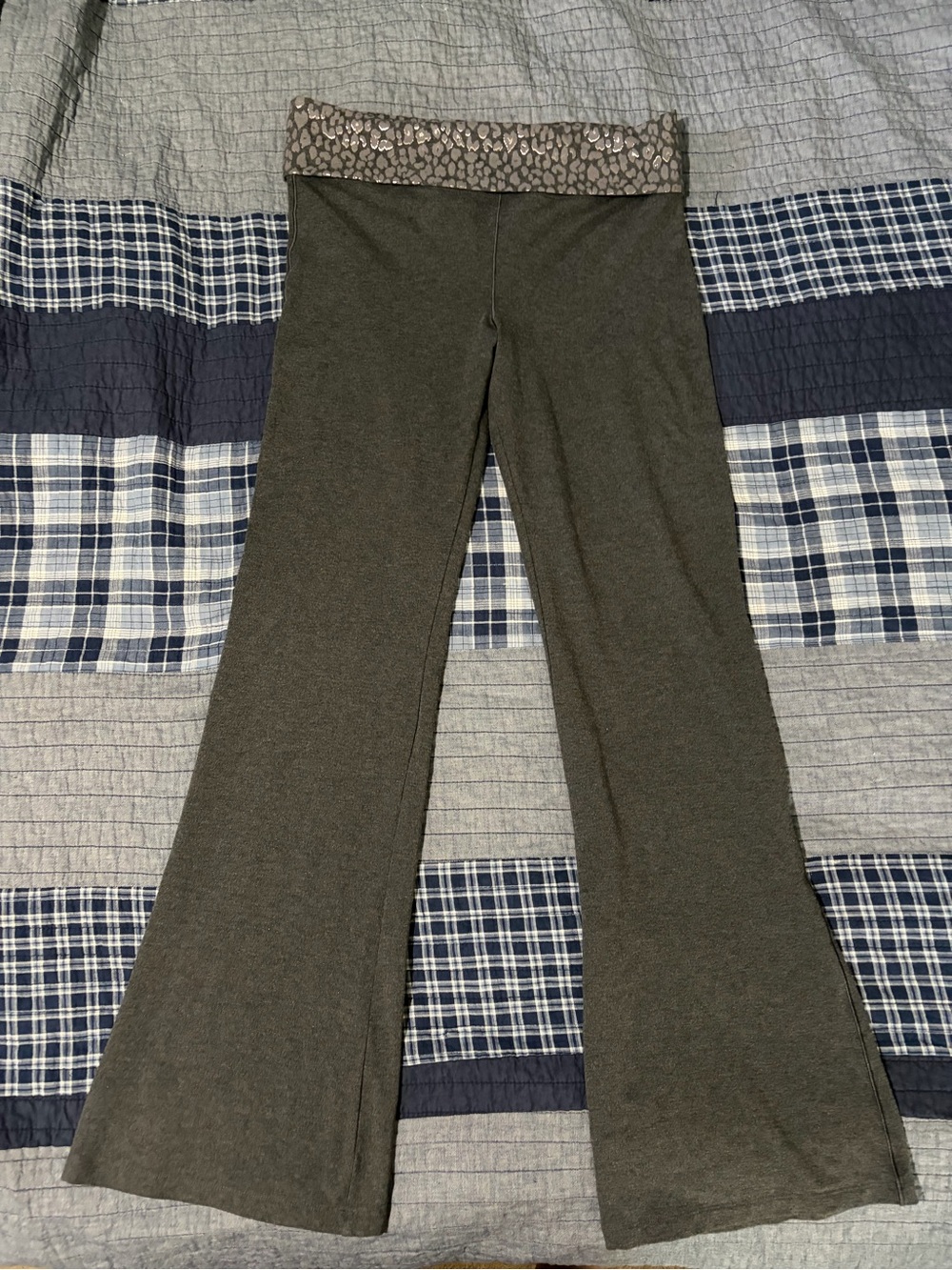 PINK Victoria's Secret Charcoal Gray Fold-Over Waist Flare Leggings